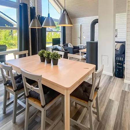 Awesome In Krems Iiwarderbrueck *