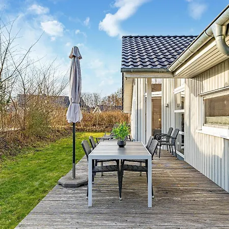 Nice Home In Krems Iiwarderbrueck With Sauna *