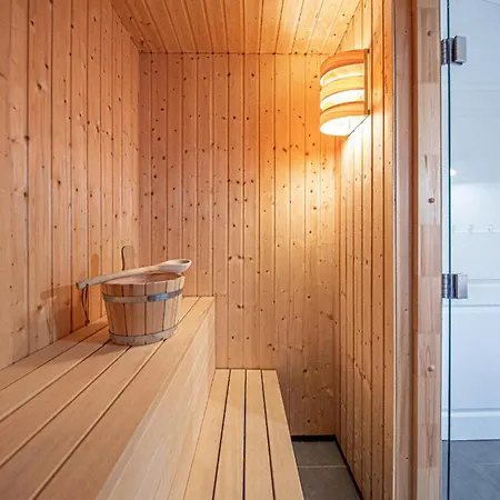 Nice Home In Krems Iiwarderbrueck With Sauna Gols
