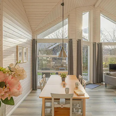 Nice Home In Krems Iiwarderbrueck With Sauna Casa vacanze